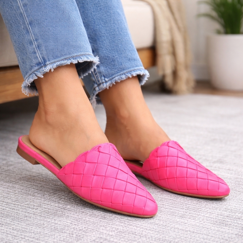 Circus by Sam Edelman Olena Mule Slide Flamingo Pink